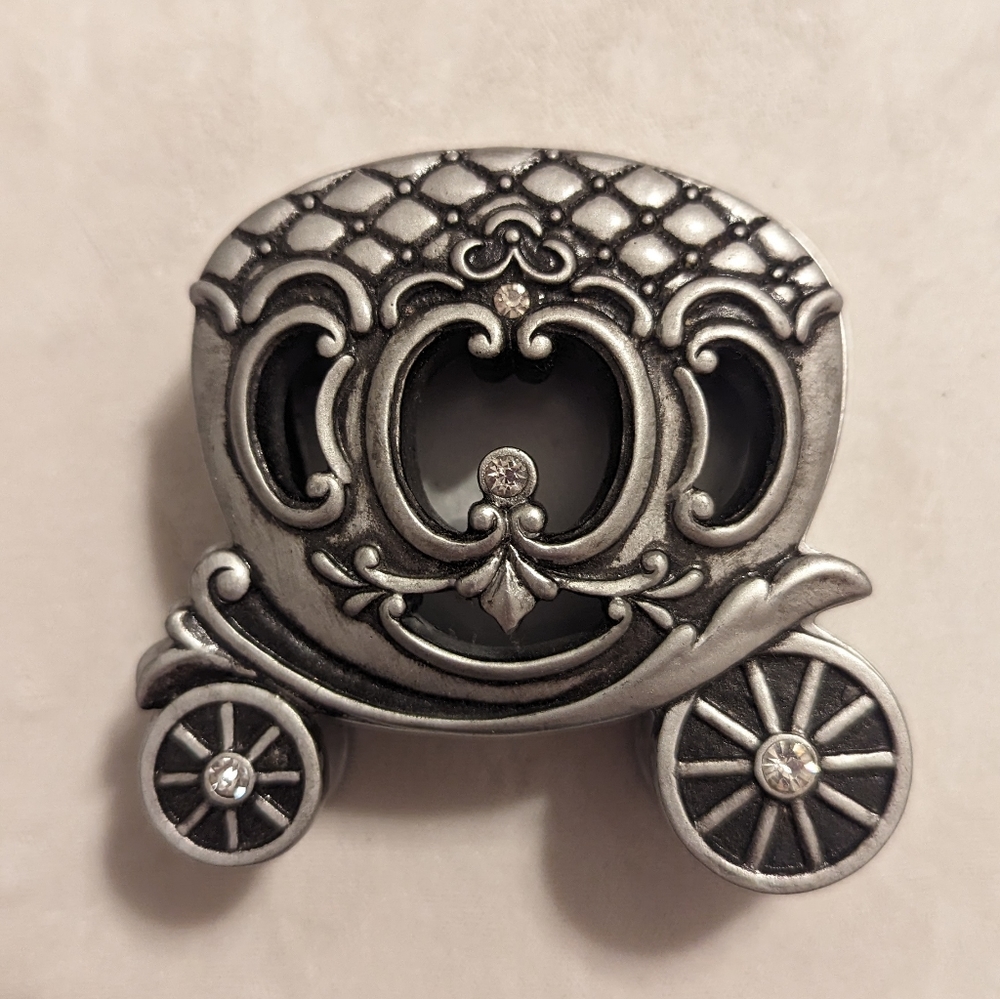 Carriage trinket keepsake box